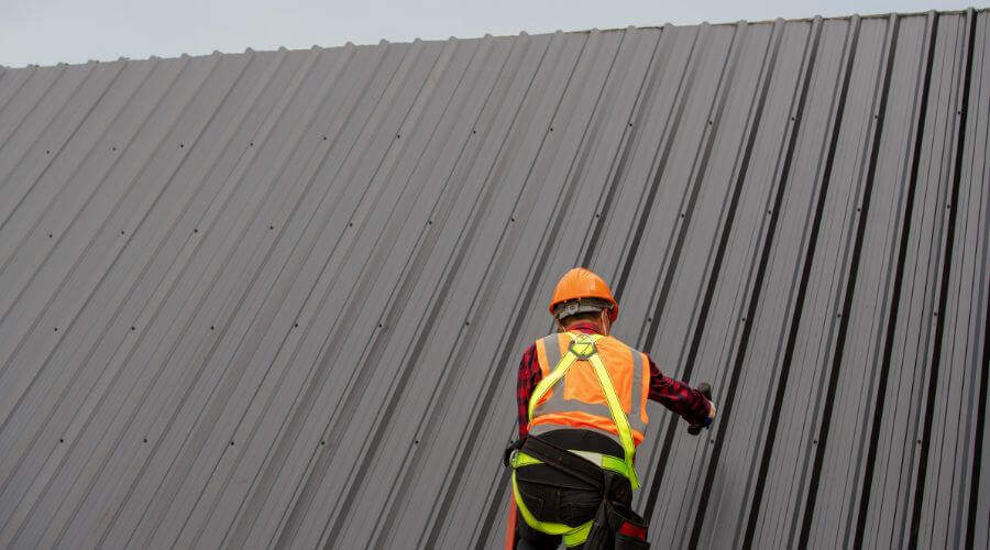 Professional metal roof installation services in Pinole, CA